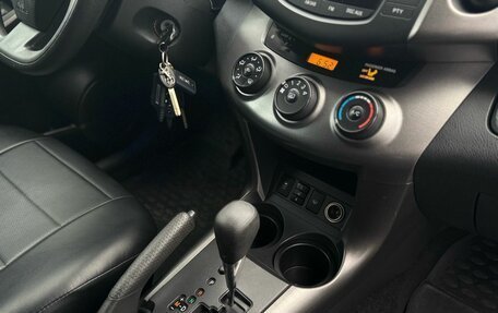 Toyota RAV4, 2010 год, 1 290 000 рублей, 19 фотография