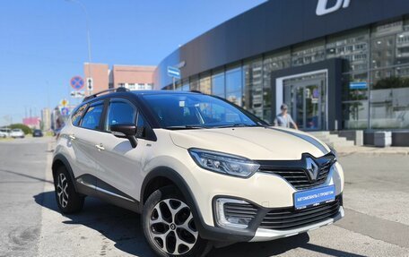 Renault Kaptur I рестайлинг, 2017 год, 1 430 000 рублей, 3 фотография