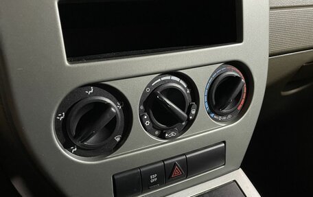 Jeep Liberty (Patriot), 2007 год, 699 000 рублей, 13 фотография