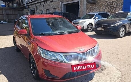 KIA Rio III рестайлинг, 2013 год, 648 000 рублей, 2 фотография