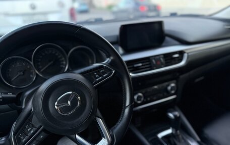 Mazda 6, 2017 год, 2 300 000 рублей, 7 фотография