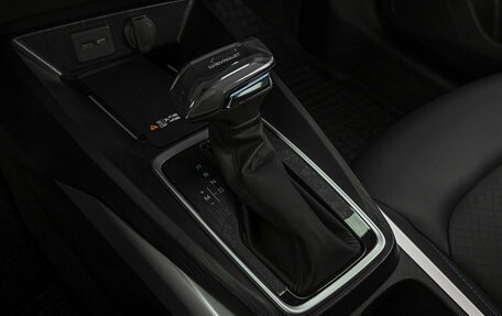 Chevrolet Monza, 2024 год, 1 697 000 рублей, 13 фотография