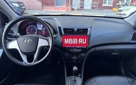 Hyundai Solaris II рестайлинг, 2012 год, 1 250 000 рублей, 7 фотография