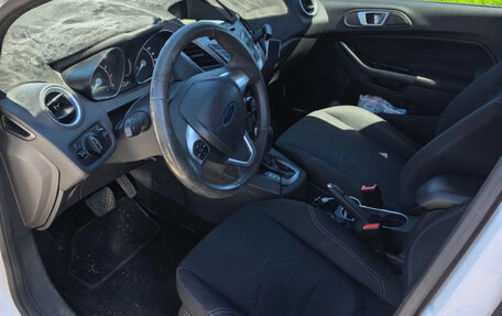 Ford Fiesta, 2016 год, 628 000 рублей, 6 фотография