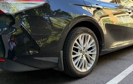 Toyota Camry, 2020 год, 2 650 000 рублей, 13 фотография
