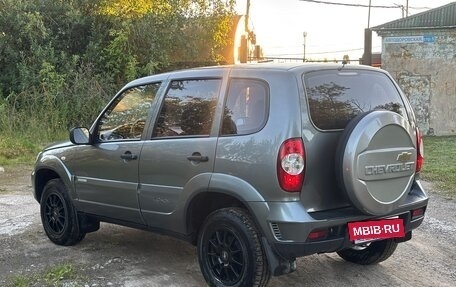Chevrolet Niva I рестайлинг, 2013 год, 475 000 рублей, 3 фотография