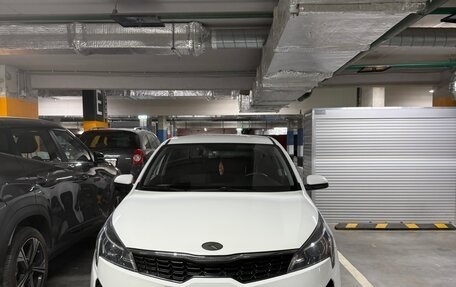 KIA Rio IV, 2020 год, 1 590 000 рублей, 17 фотография