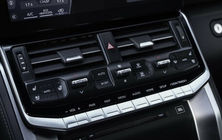 Toyota Land Cruiser, 2022 год, 9 499 000 рублей, 22 фотография