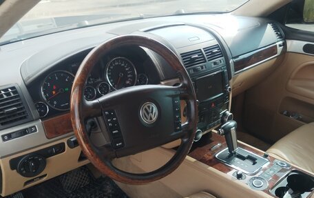 Volkswagen Touareg III, 2008 год, 950 000 рублей, 6 фотография