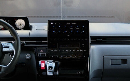 Hyundai Staria, 2021 год, 5 600 000 рублей, 13 фотография