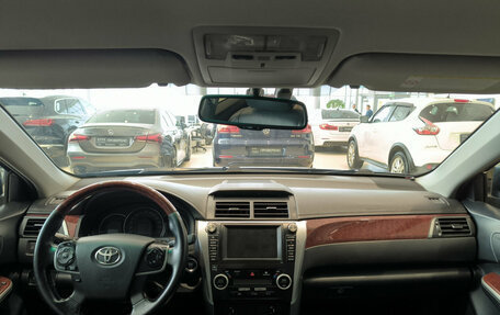 Toyota Camry, 2012 год, 1 270 000 рублей, 18 фотография