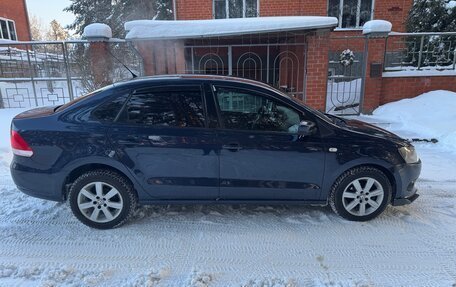 Volkswagen Polo VI (EU Market), 2011 год, 800 000 рублей, 4 фотография