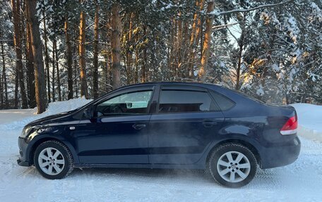 Volkswagen Polo VI (EU Market), 2011 год, 800 000 рублей, 6 фотография
