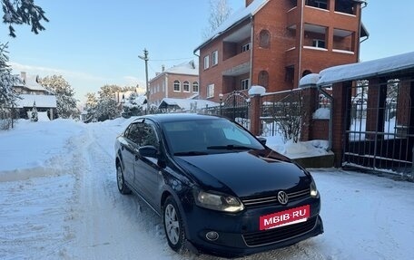 Volkswagen Polo VI (EU Market), 2011 год, 800 000 рублей, 3 фотография