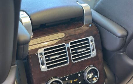Land Rover Range Rover IV рестайлинг, 2019 год, 8 175 000 рублей, 14 фотография