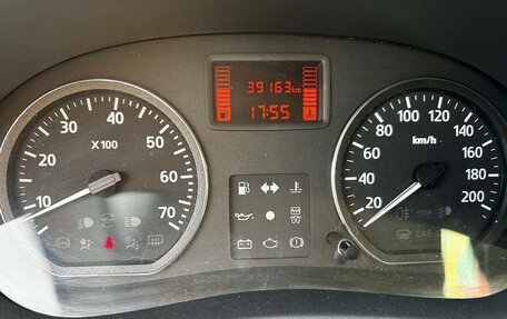 Renault Sandero I, 2014 год, 850 000 рублей, 10 фотография