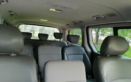 Hyundai Grand Starex Grand Starex I рестайлинг 2, 2012 год, 900 000 рублей, 2 фотография