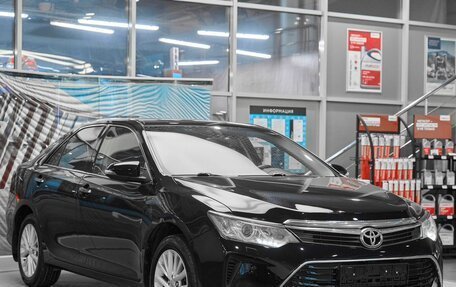 Toyota Camry, 2015 год, 1 749 000 рублей, 3 фотография