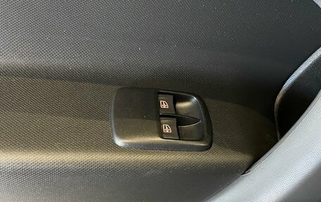 Smart Fortwo III, 2018 год, 1 129 000 рублей, 8 фотография