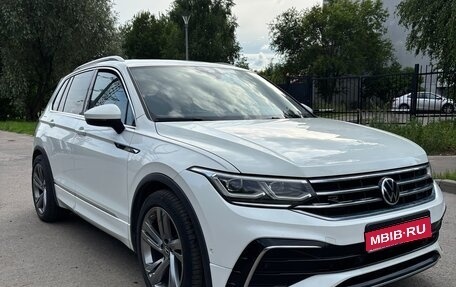 Volkswagen Tiguan II, 2021 год, 3 500 000 рублей, 1 фотография
