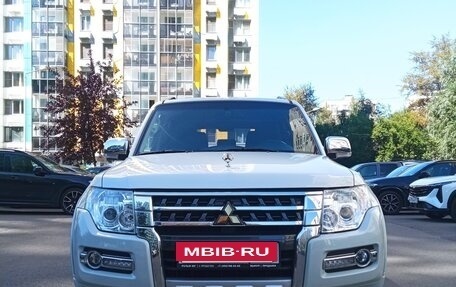 Mitsubishi Pajero IV, 2021 год, 3 925 000 рублей, 2 фотография