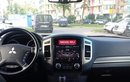 Mitsubishi Pajero IV, 2021 год, 3 925 000 рублей, 20 фотография