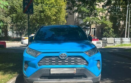 Toyota RAV4, 2020 год, 2 800 000 рублей, 5 фотография