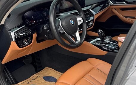 BMW 5 серия, 2021 год, 4 400 000 рублей, 7 фотография