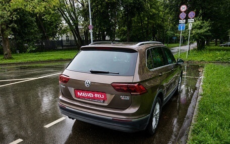 Volkswagen Tiguan II, 2017 год, 2 475 000 рублей, 5 фотография