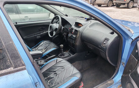 Mitsubishi Carisma I, 2001 год, 110 000 рублей, 11 фотография