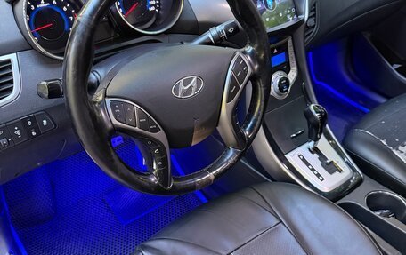 Hyundai Elantra V, 2012 год, 650 000 рублей, 8 фотография