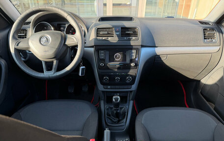 Skoda Yeti I рестайлинг, 2017 год, 1 415 000 рублей, 9 фотография
