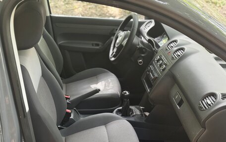 Volkswagen Caddy III рестайлинг, 2011 год, 780 000 рублей, 13 фотография