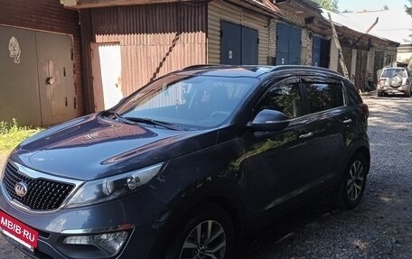 KIA Sportage III, 2015 год, 1 580 000 рублей, 2 фотография
