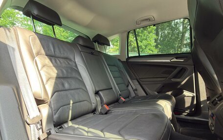 Volkswagen Tiguan II, 2021 год, 2 950 000 рублей, 15 фотография