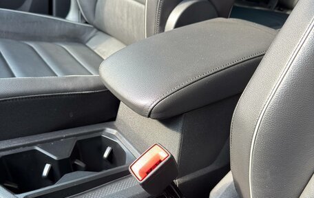 Volkswagen Tiguan II, 2021 год, 2 950 000 рублей, 12 фотография