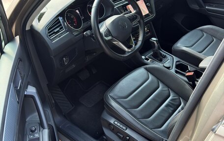 Volkswagen Tiguan II, 2021 год, 2 950 000 рублей, 13 фотография