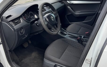 Skoda Octavia, 2018 год, 1 050 000 рублей, 5 фотография