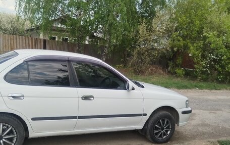 Nissan Sunny B15, 2001 год, 299 000 рублей, 3 фотография