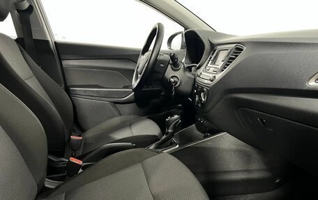 Hyundai Solaris II рестайлинг, 2018 год, 1 470 000 рублей, 13 фотография