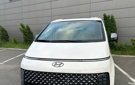 Hyundai Staria, 2021 год, 5 000 000 рублей, 1 фотография