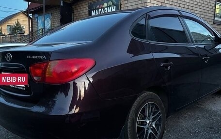 Hyundai Elantra IV, 2010 год, 925 000 рублей, 2 фотография