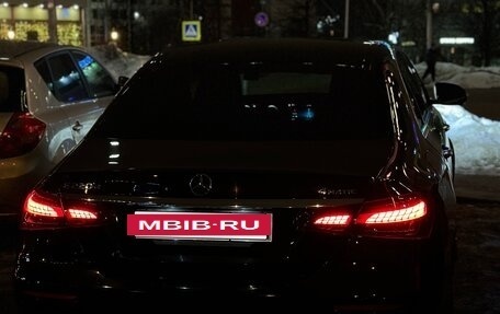 Mercedes-Benz E-Класс, 2020 год, 4 300 000 рублей, 4 фотография