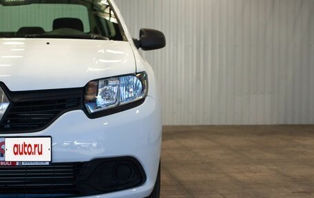 Renault Logan II, 2015 год, 570 000 рублей, 5 фотография