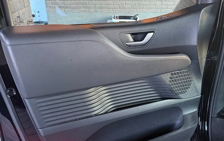 Hyundai Staria, 2022 год, 5 350 000 рублей, 12 фотография
