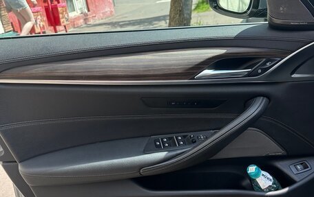 BMW 5 серия, 2019 год, 3 300 000 рублей, 8 фотография