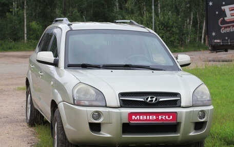 Hyundai Tucson III, 2008 год, 750 000 рублей, 1 фотография
