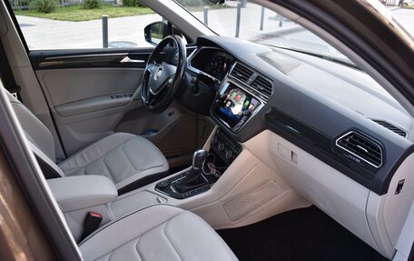 Volkswagen Tiguan II, 2017 год, 3 600 000 рублей, 8 фотография