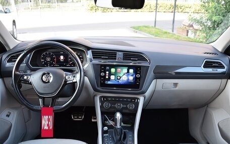 Volkswagen Tiguan II, 2017 год, 3 600 000 рублей, 7 фотография