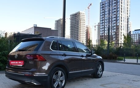 Volkswagen Tiguan II, 2017 год, 3 600 000 рублей, 4 фотография
